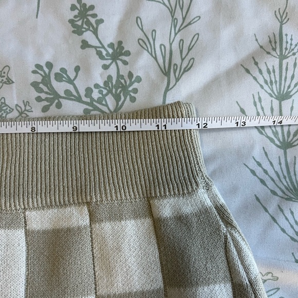 Charlie Holiday womens Avalon Checkered Skirt in White size 4 preppy academia - Picture 8 of 9
